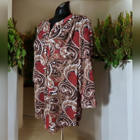 Brody Miles Paisley Print Semi-Sheer Tunic Blouse - Picture 2 of 10